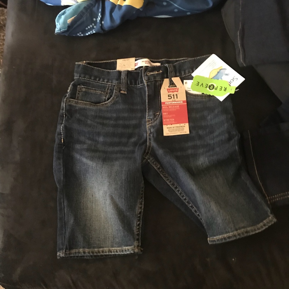 Size 8 boy Levi shorts